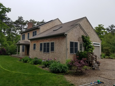 Marshfield roof cleaning professionals