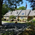 >Roof cleaning and cedar shingle cleaning