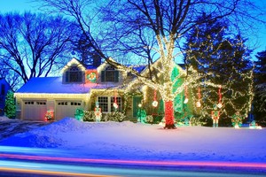 christmas light installation in cape cod